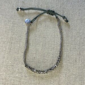 Stella And Dot dainty bracelet
